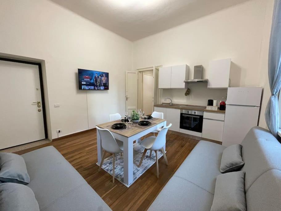 Bg Central President Suite Con Parcheggio - Vista Citta Alta Bergamo Eksteriør bilde