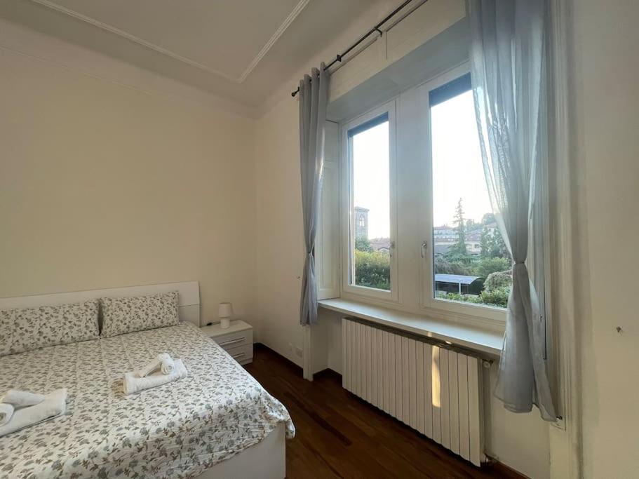 Bg Central President Suite Con Parcheggio - Vista Citta Alta Bergamo Eksteriør bilde