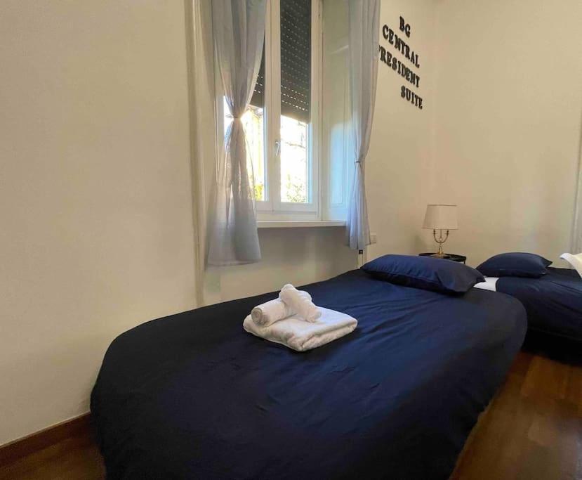 Bg Central President Suite Con Parcheggio - Vista Citta Alta Bergamo Eksteriør bilde