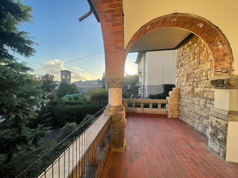 Bg Central President Suite Con Parcheggio - Vista Citta Alta Bergamo Eksteriør bilde