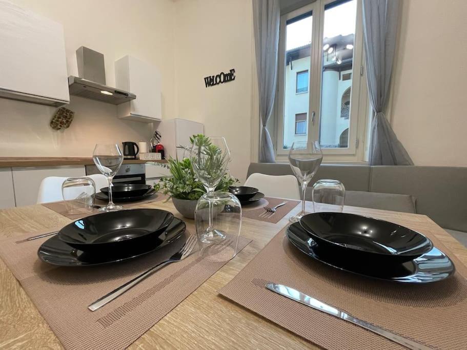 Bg Central President Suite Con Parcheggio - Vista Citta Alta Bergamo Eksteriør bilde